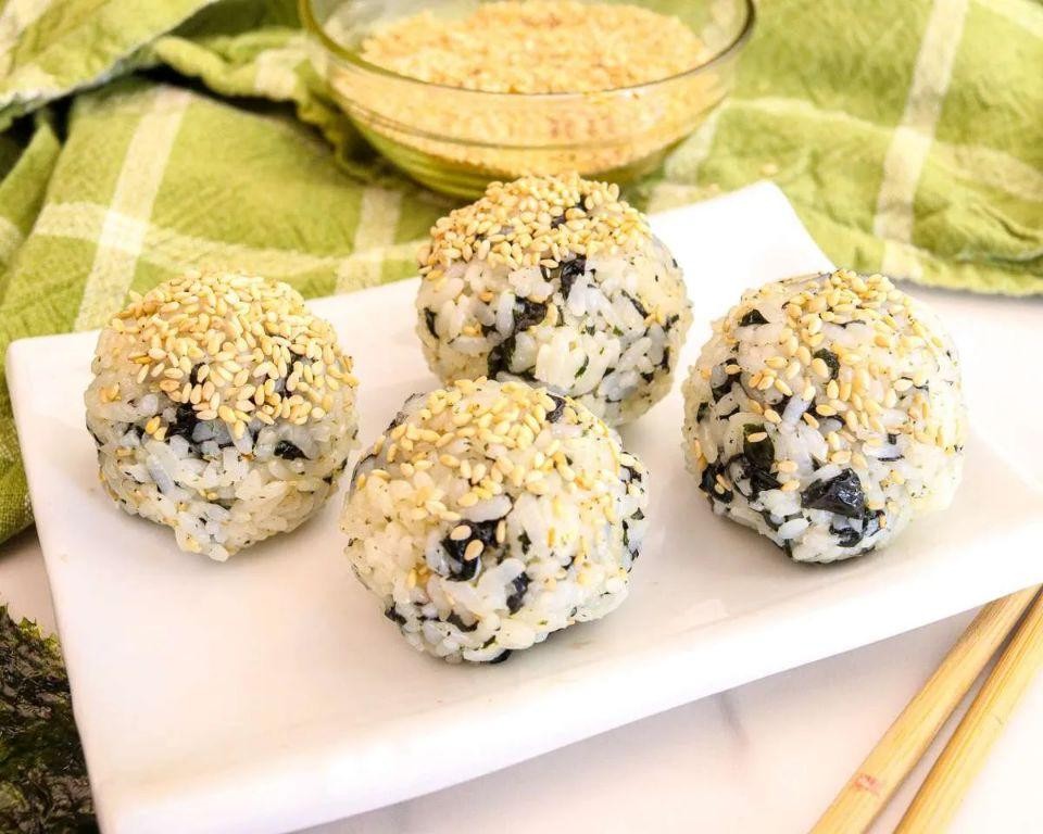 Nori and Sesame Rice Balls