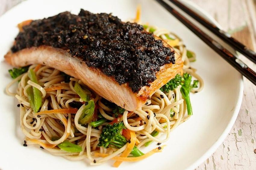 Nori-Crusted Salmon Bites