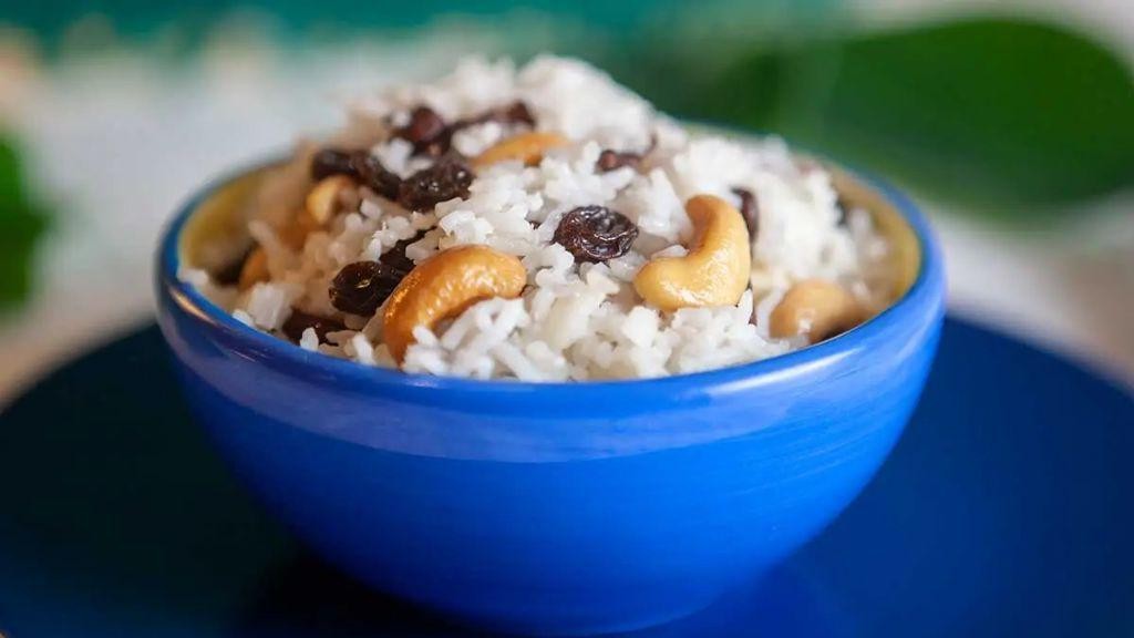 Nutritious Dre-si (Sweetened Rice with Dry Fruits)