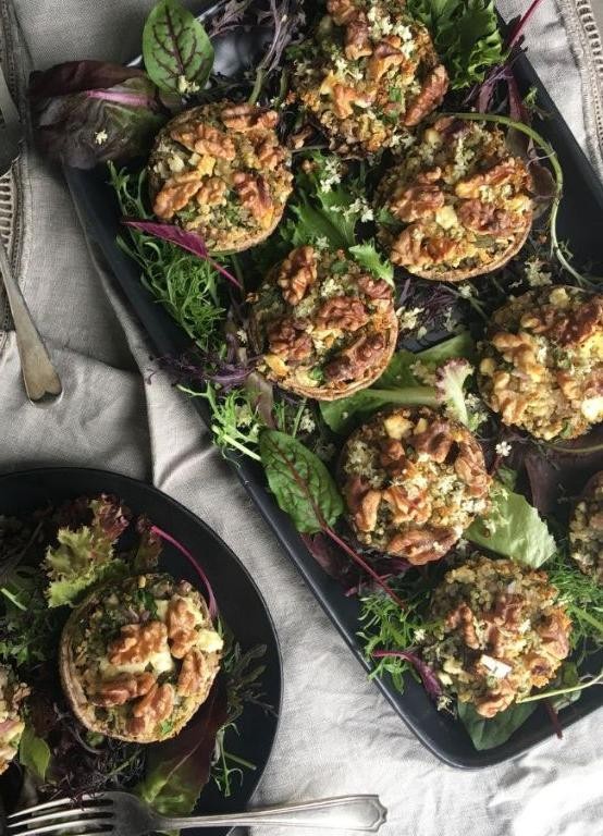 Nutty Quinoa and Spinach Stuffed Mushrooms