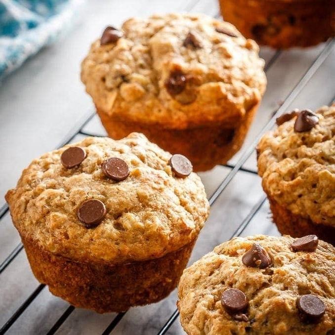 Oatmeal Banana Chocolate Chip Muffins