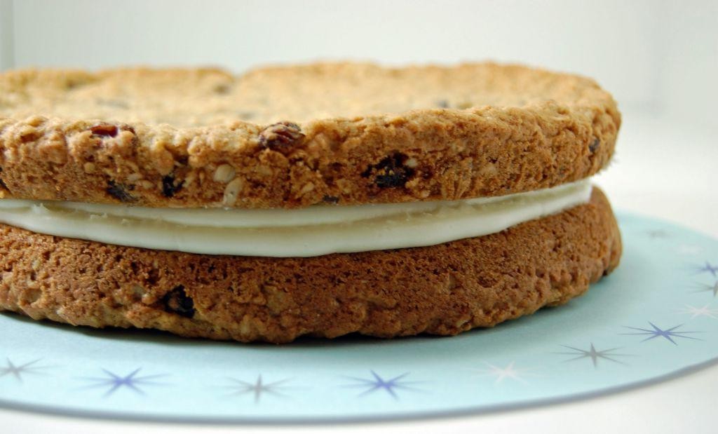 Oatmeal Raisin Cookie Cake Creation