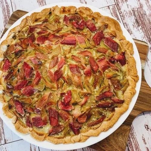 Old-Fashioned Rhubarb Custard Pie