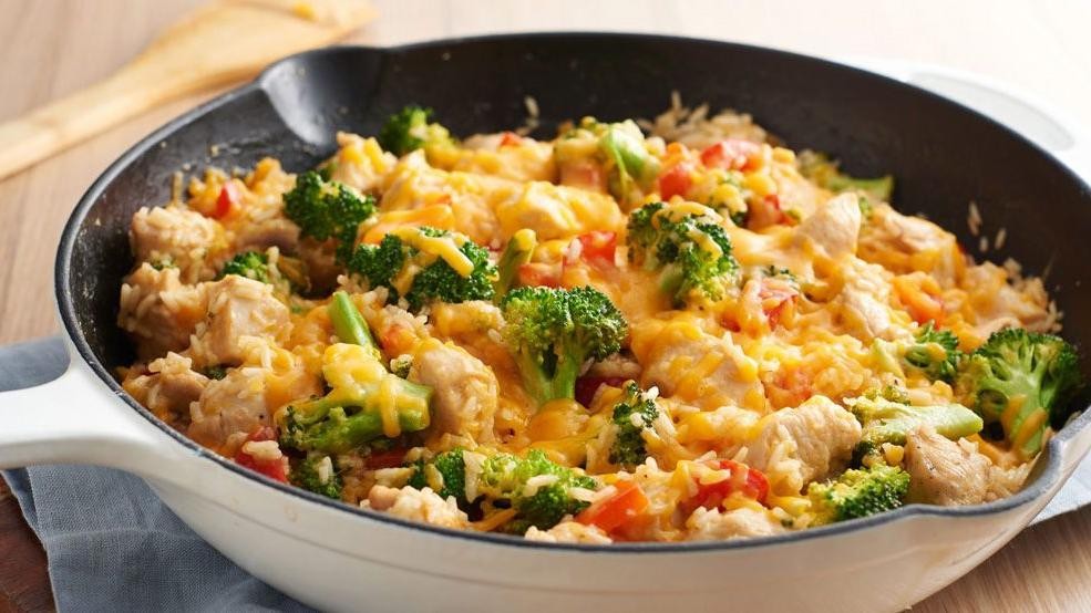One-Pot Cheesy Broccoli Rice