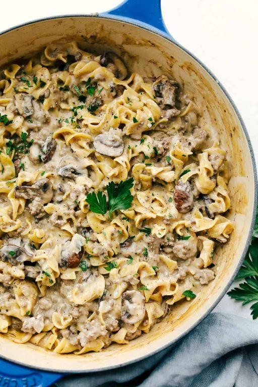 One-Pot Ground Beef Stroganoff