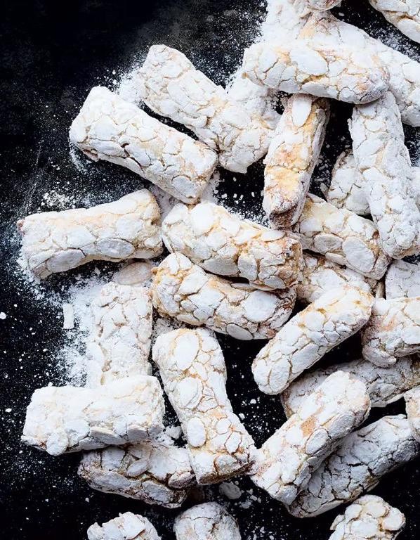 Orange Blossom Amaretti Bites