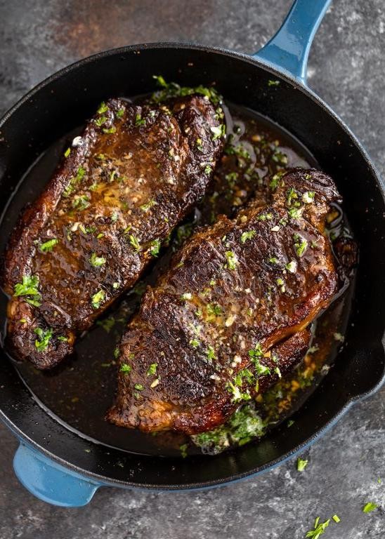 Pan-Seared Flank Steak with Garlic Herb Butter