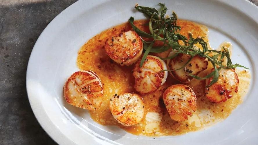 Pan-Seared Scallops with Brown Butter Sauce