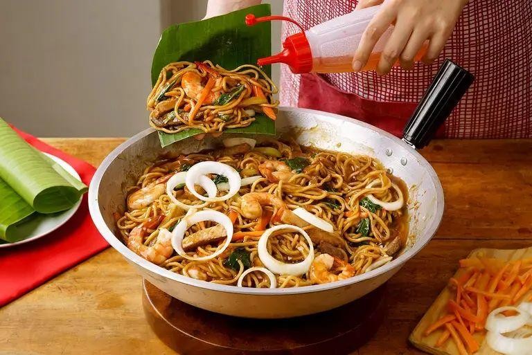 Pancit Habhab with Vinegar