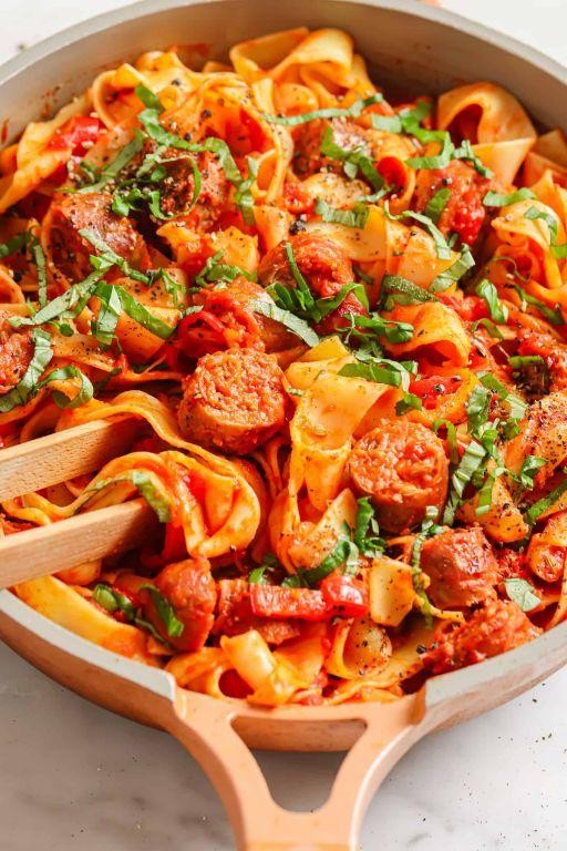 Pappardelle with Sausage and Peppers