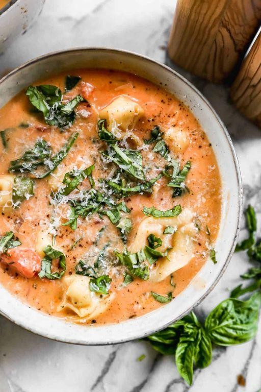 Parmesan and Broccoli Creamy Tortellini Soup