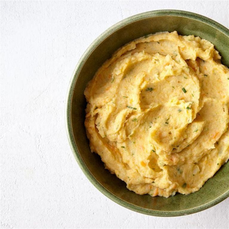 Parsnip and Carrot Puree with Thyme