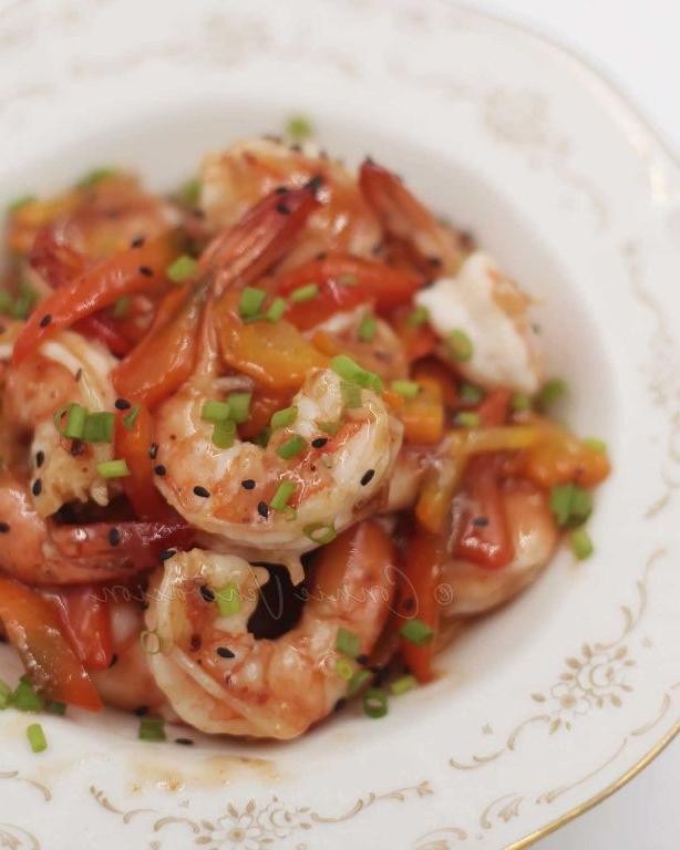 Peking Shrimp with Plum Sauce