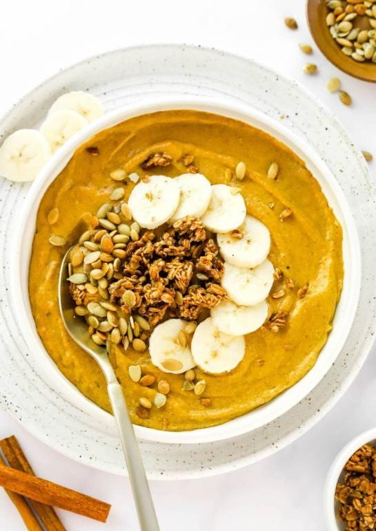 Pepita Pumpkin Spice Acai Bowl