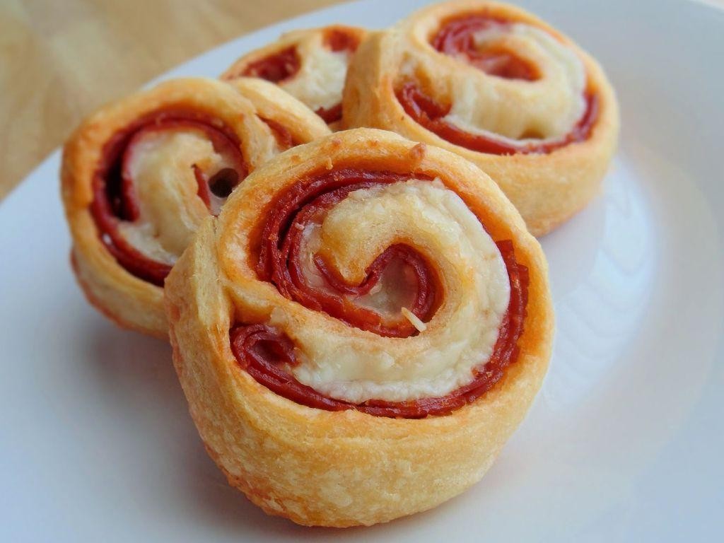 Pepperoni Pizza Pinwheel Sandwiches