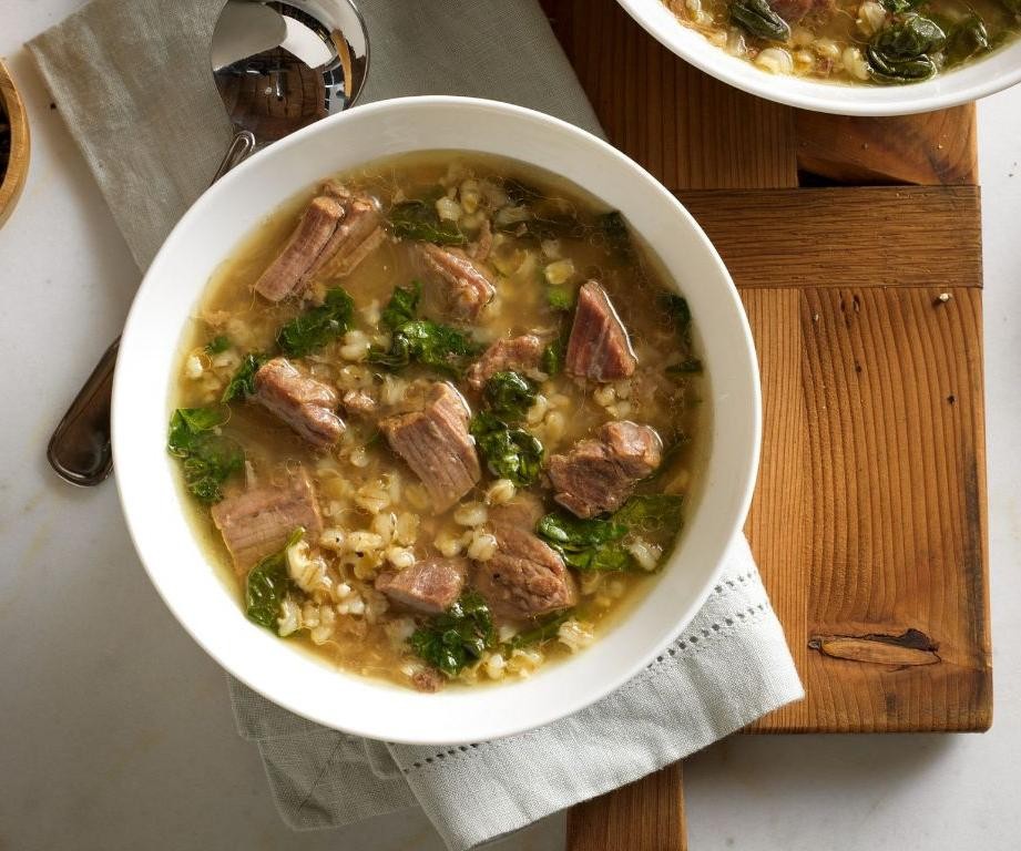Peppery Beef Barley and Spinach Soup