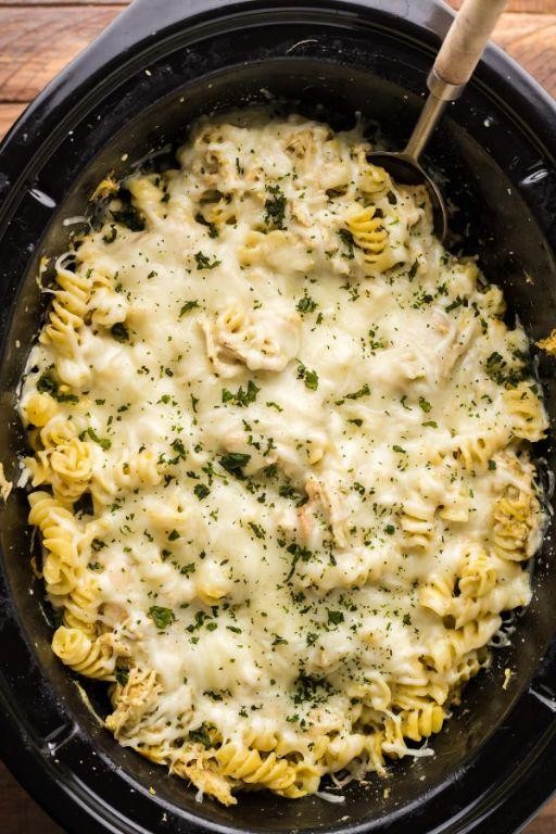 Pesto Chicken Slow Cooker Tortellini