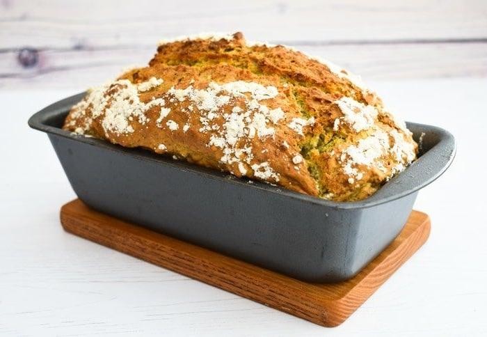 Pesto Parmesan Beer Bread