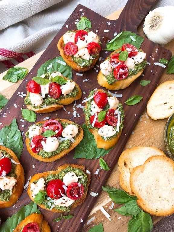 Pesto and Mozzarella Bruschetta