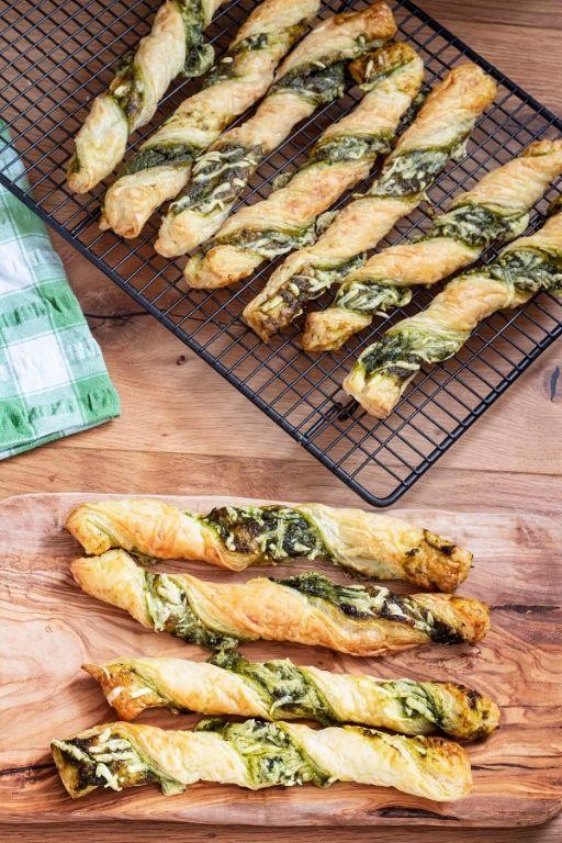 Pesto and Mozzarella Puff Pastry Twists