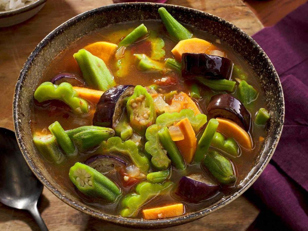 Pinakbet (Vegetable Stew with Fermented Fish Substitute)