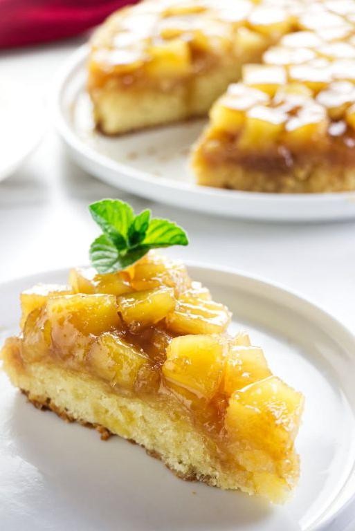 Pineapple Chunk Upside-Down Cake