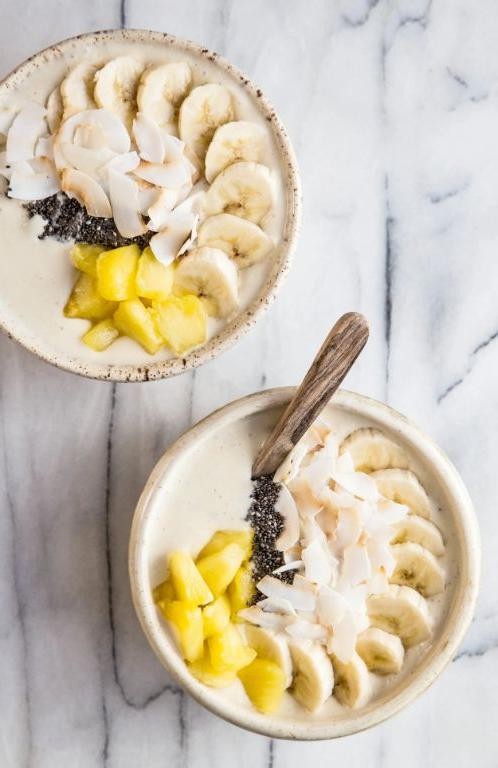 Pineapple Coconut Milk Smoothie Bowl