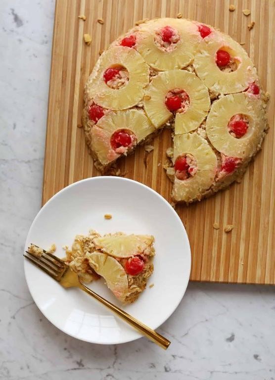 Pineapple Upside-Down Baked Oatmeal