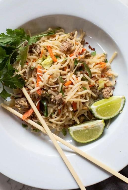 Pork Mince Pad Thai with Peanuts
