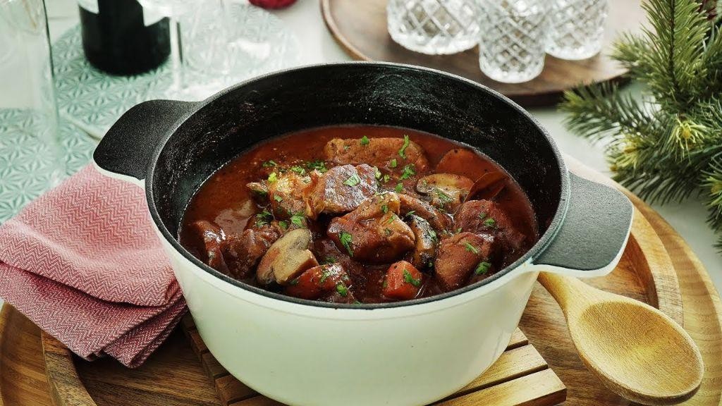 Pork Stew with Mushrooms and Red Wine