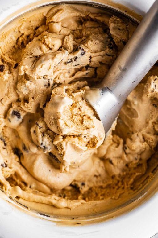 Pretzel and Dulce de Leche Ice Cream