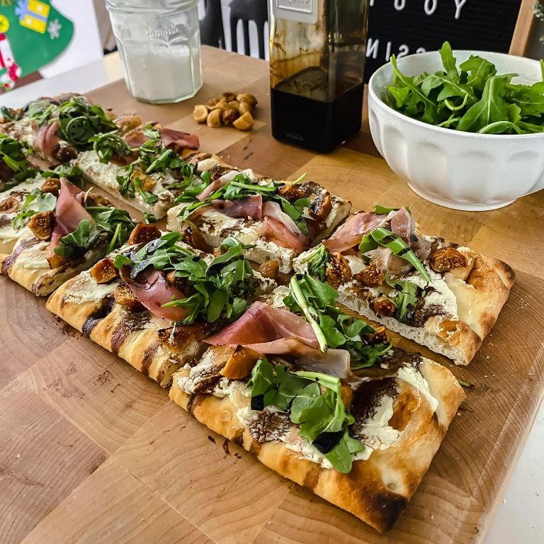 Prosciutto and Fig Flatbread with Goat Cheese
