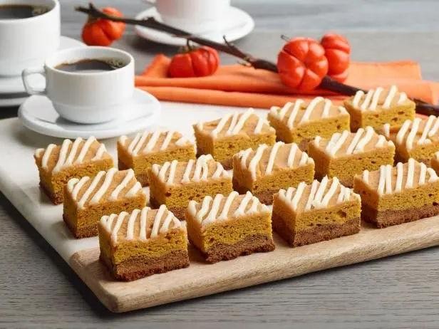 Pumpkin Gingerbread Layer Bars