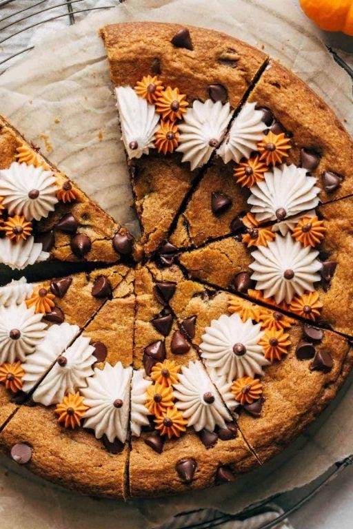 Pumpkin Spice Cookie Cake Delight