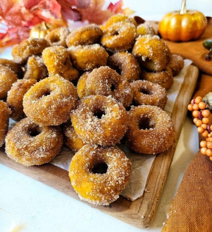 Pumpkin Spice Mini Donuts