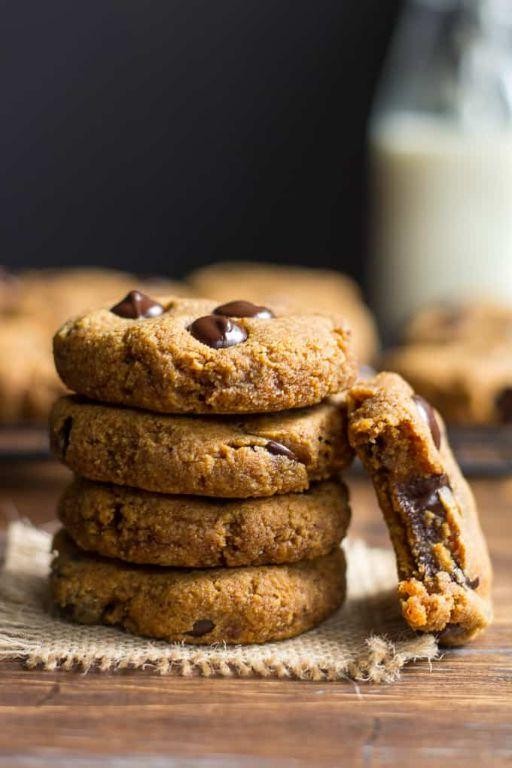 Pumpkin Spice Paleo Cookies