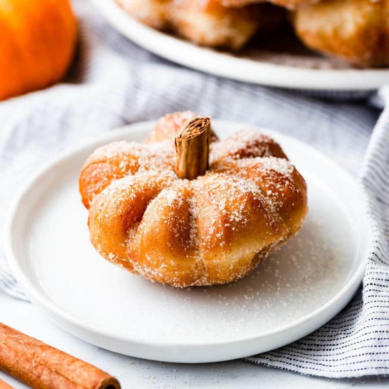 Pumpkin Spice Potato Doughnuts