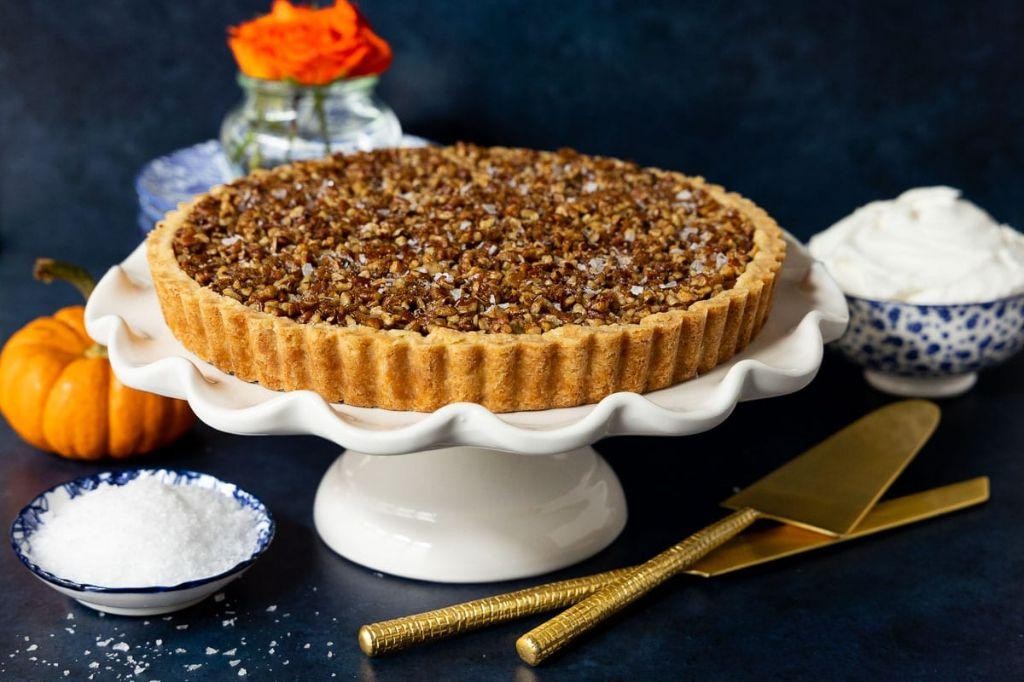 Pumpkin Spice Tartlets with Pecan Topping