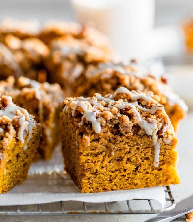 Pumpkin Streusel Coffee Cake Bars