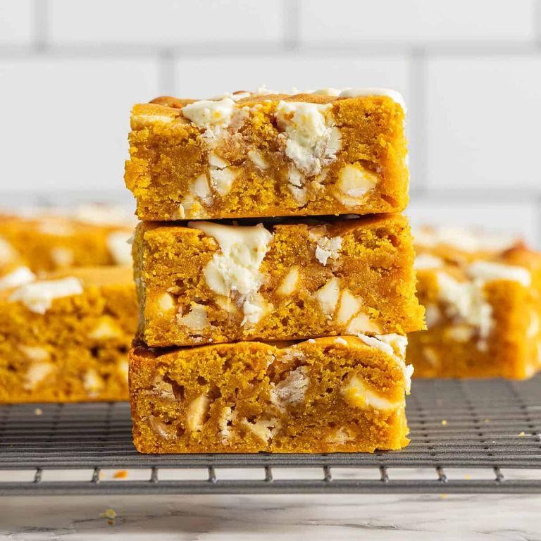 Pumpkin and White Chocolate Chip Blondies