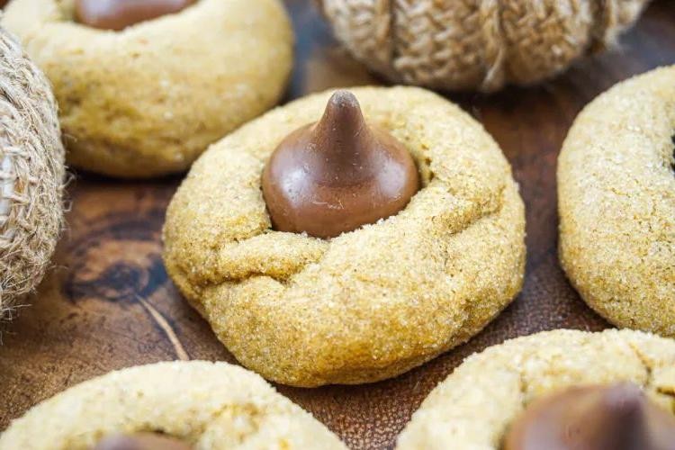 Pumpkin-Spiced Hershey Kiss Muffins