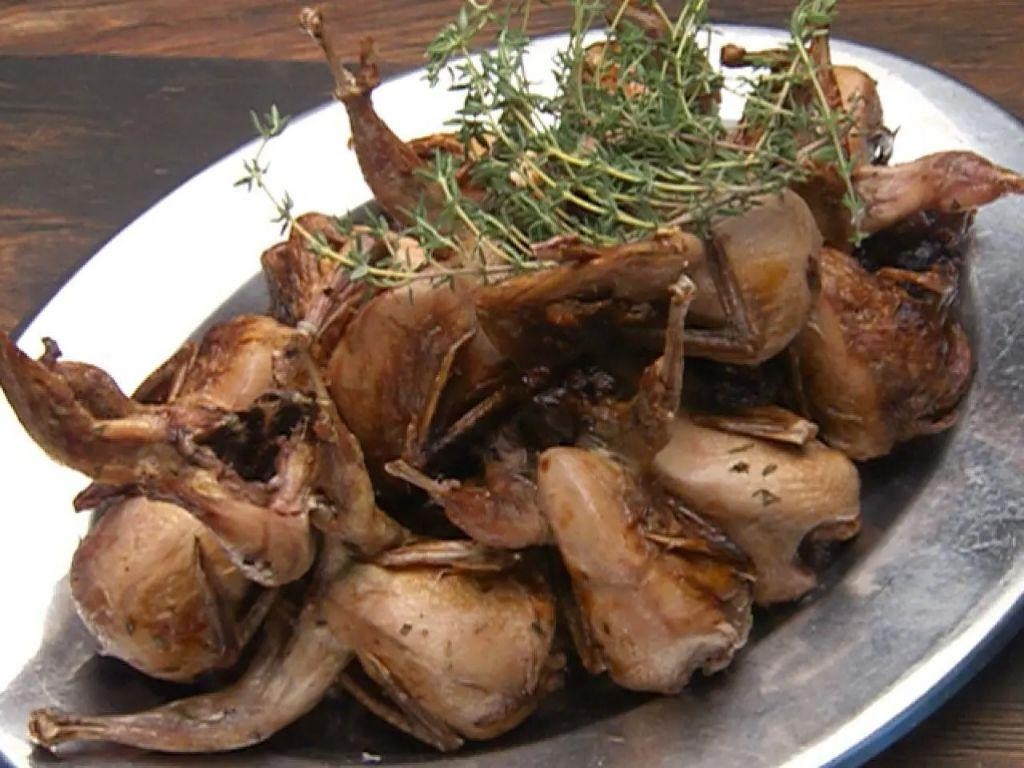 Quail Tagine with Fig and Date Sauce