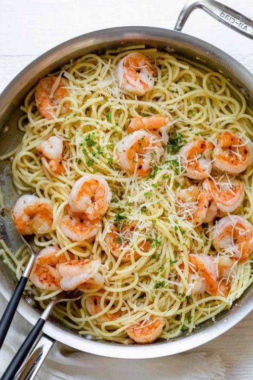 Quick Garlic Shrimp Pasta