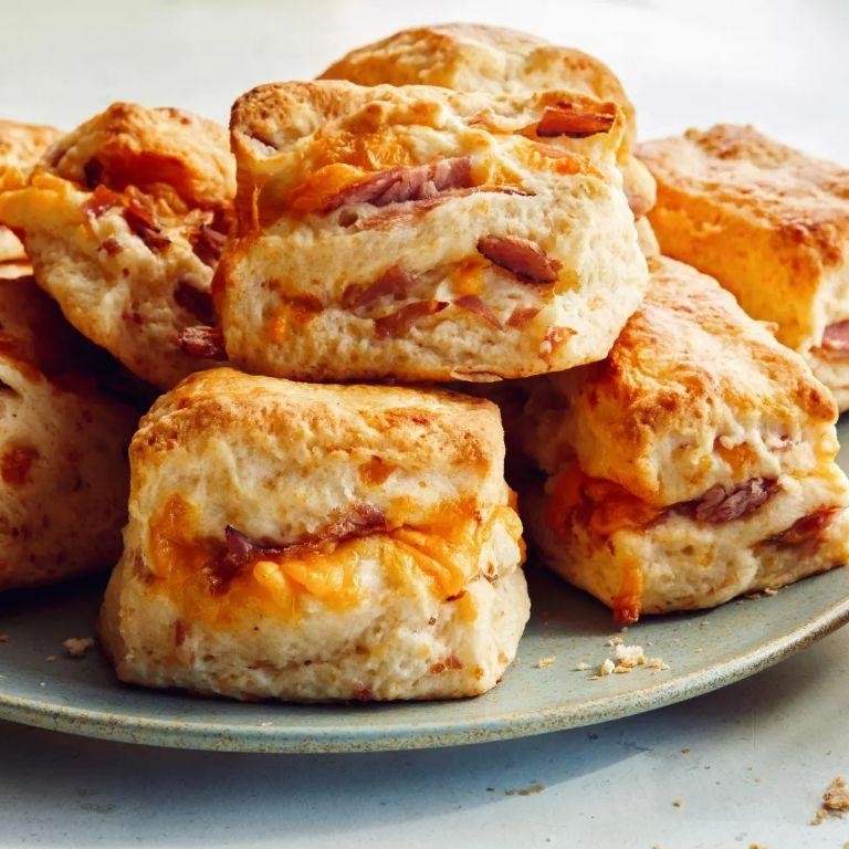 Quick Ham and Cheddar Biscuits