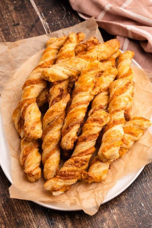Quick and Easy Puff Pastry Cheese Straws