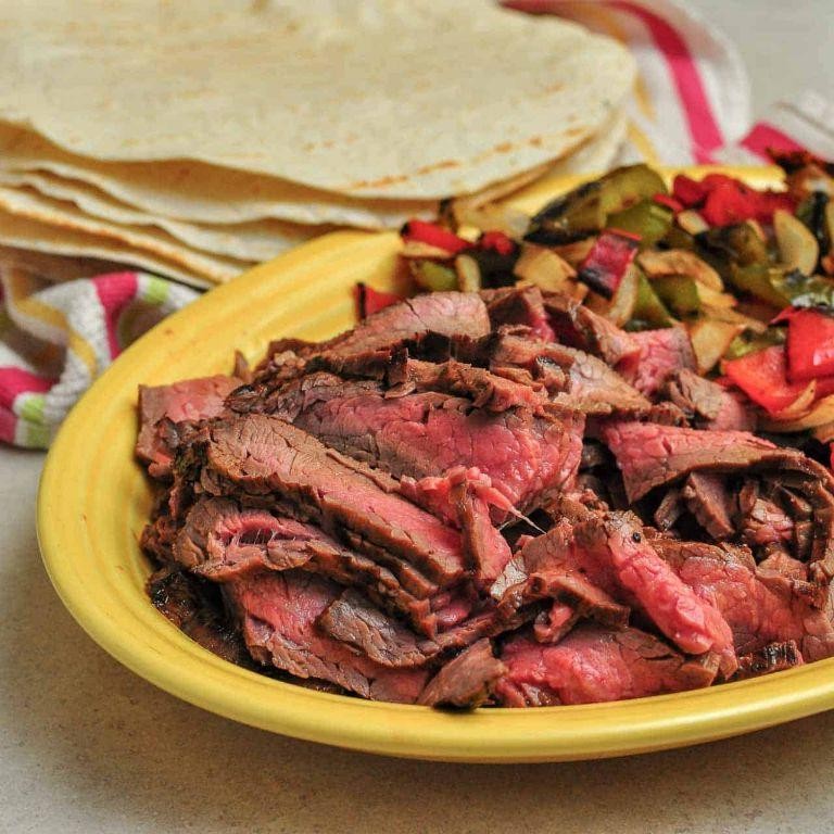 Quick-Grilled Chuck Steak Fajitas