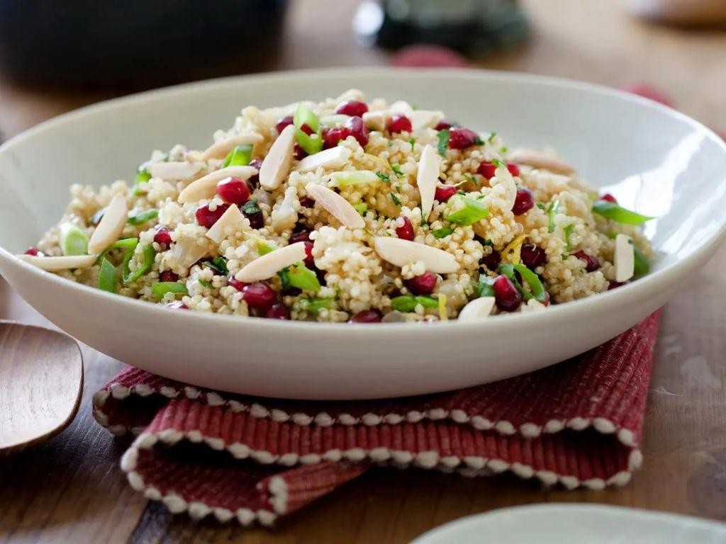Quinoa and Pomegranate Seed Pilaf