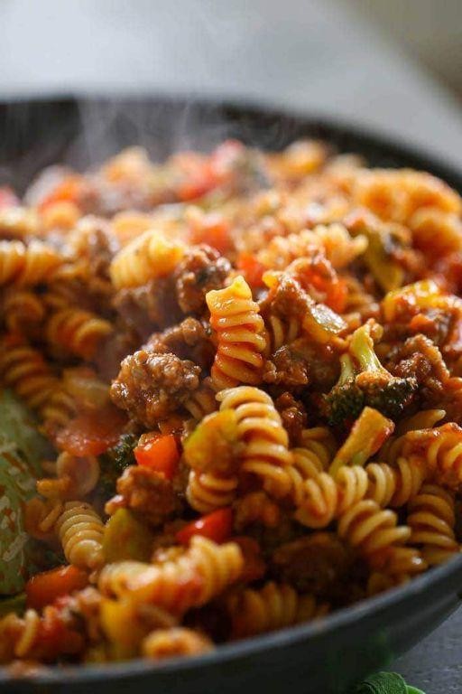 Radiatore Pasta with Italian Sausage and Peppers