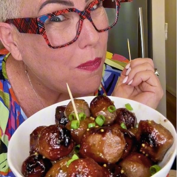 Rapid Honey and Mustard Sausage Bites