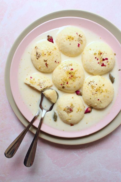 Ras Malai with Creamy Milk